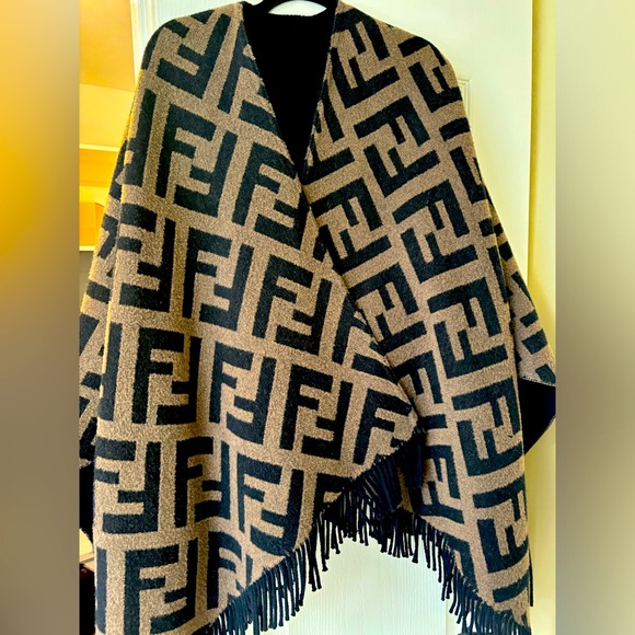 Other - fendi ff poncho